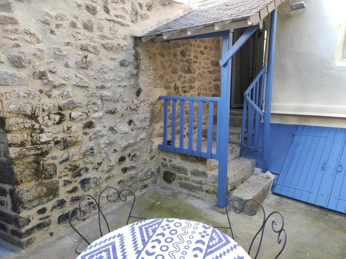 Maison De Charme Au Coeur D Auray Exterior foto